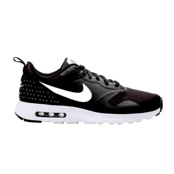Nike Other - Nike Air Max Tavas Youth size 7